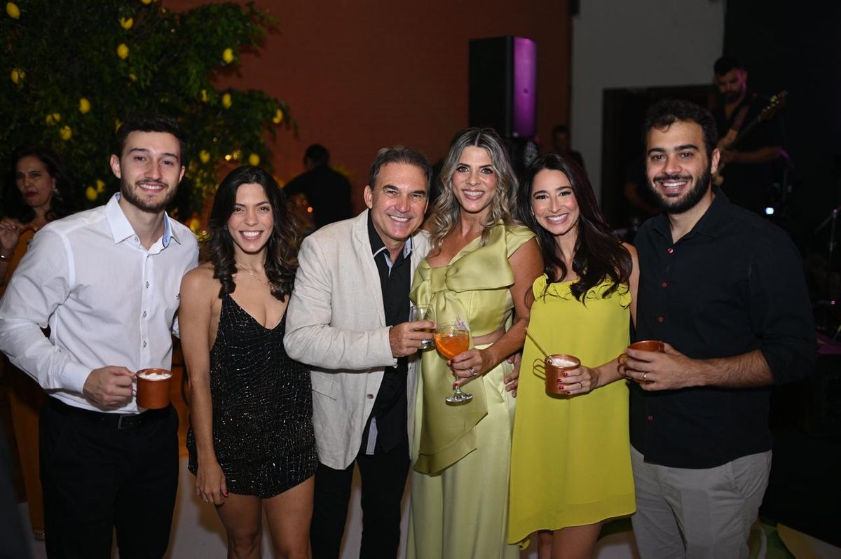 Patrick Guidoni, Amanda Lessa, Flávio Gabiru,  Kátia Lessa , Gabriela Passamani e Flávio Lessa