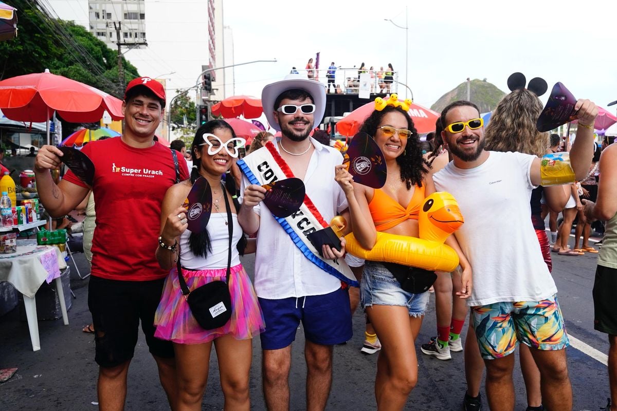 Bloco voador, no Centro de Vitória, nesta segunda (2) por Carlos Alberto
