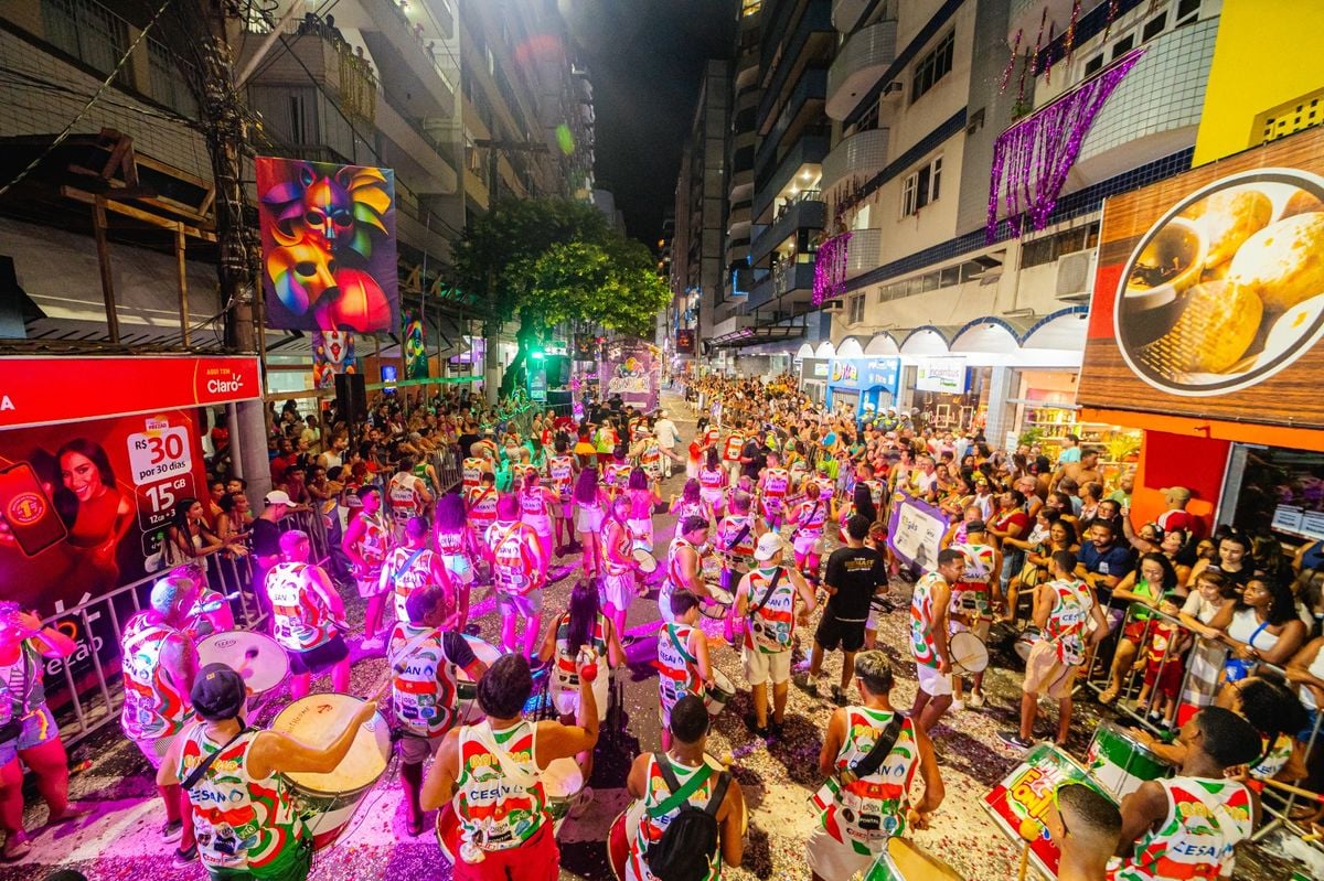 O 'Carnapari', em Guarapari, animou os foliões neste domingo (2) por Pedro Oliver