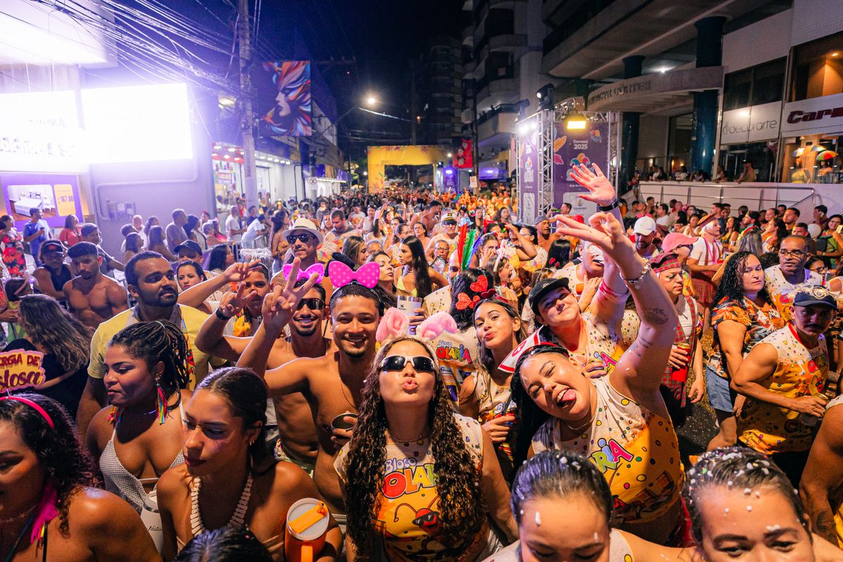 Bloco Olaria, em Guarapari por Pedro Oliver