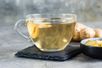 O chá de gengibre ajuda na desintoxicação do organismo (Imagem: Rui Elena | Shutterstock)