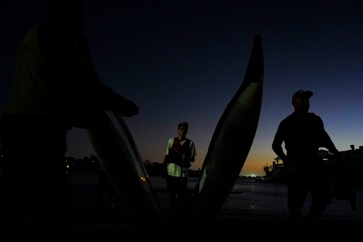 Sentindo na Pele - Canoa havaiana por Fernando Madeira