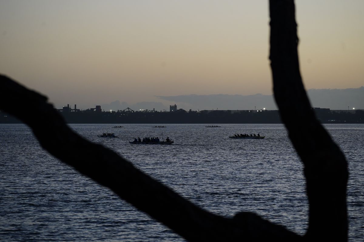Sentindo na Pele - Canoa havaiana por Fernando Madeira