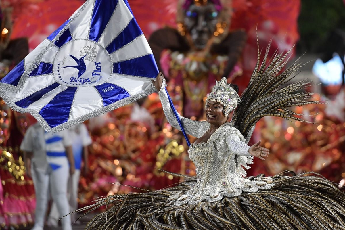A Beija-Flor foi a grande campeã do Carnaval do Rio de Janeiro em 2025