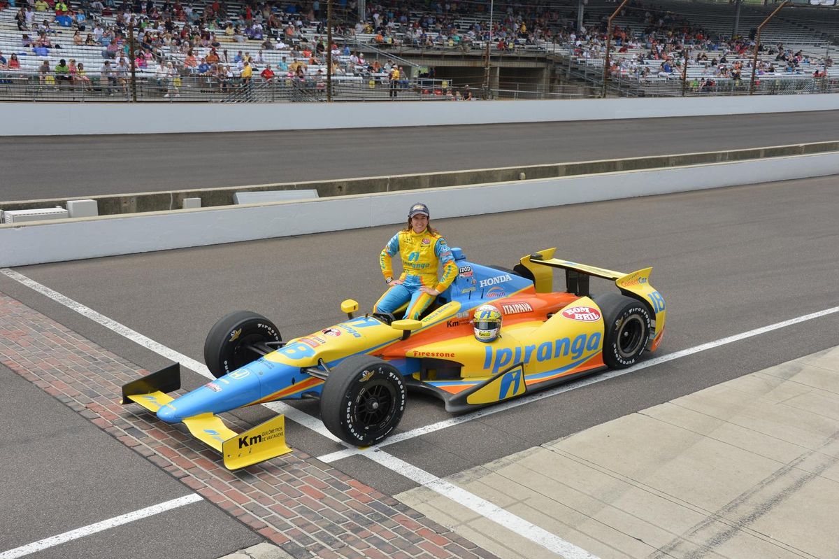 Bia Figueiredo tem uma história no automobilismo de mais de 30 anos