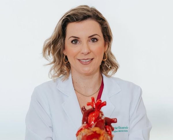 Flávia Tessarolo, endocrinologista