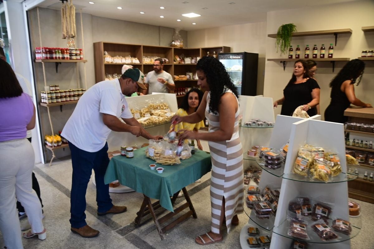 Loja oferta produtos exclusivos e oriundos da agricultura familiar no Mercado Municipal de Cariacica
