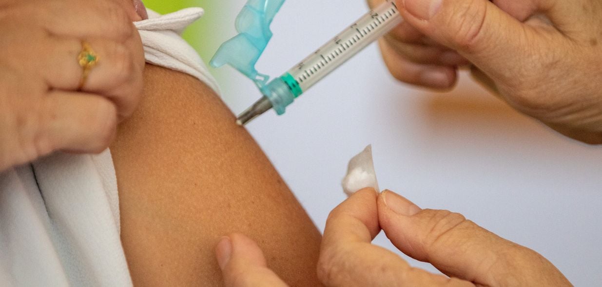 Quem explica é o subsecretário de Estado de Vigilância em Saúde, Orlei Cardoso