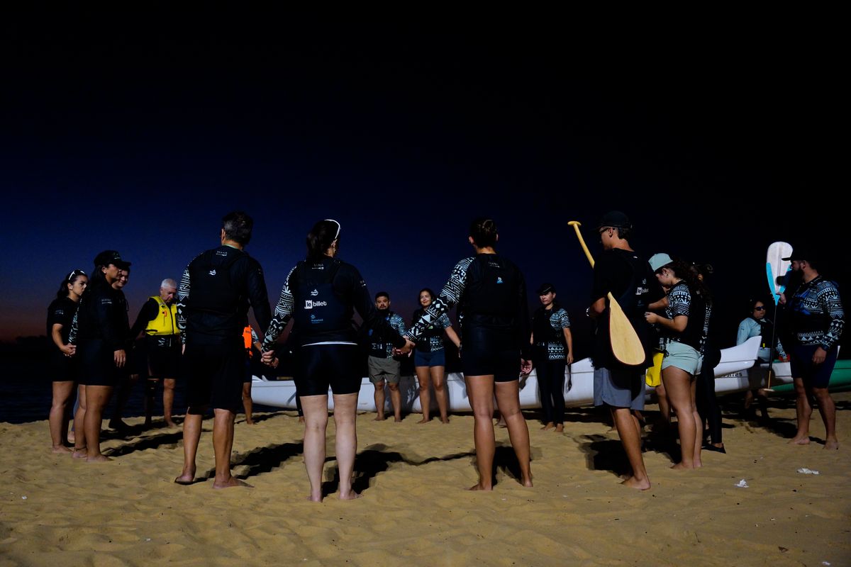 Sentindo na Pele, canoa havaiana em Vila Velha por Fernando Madeira