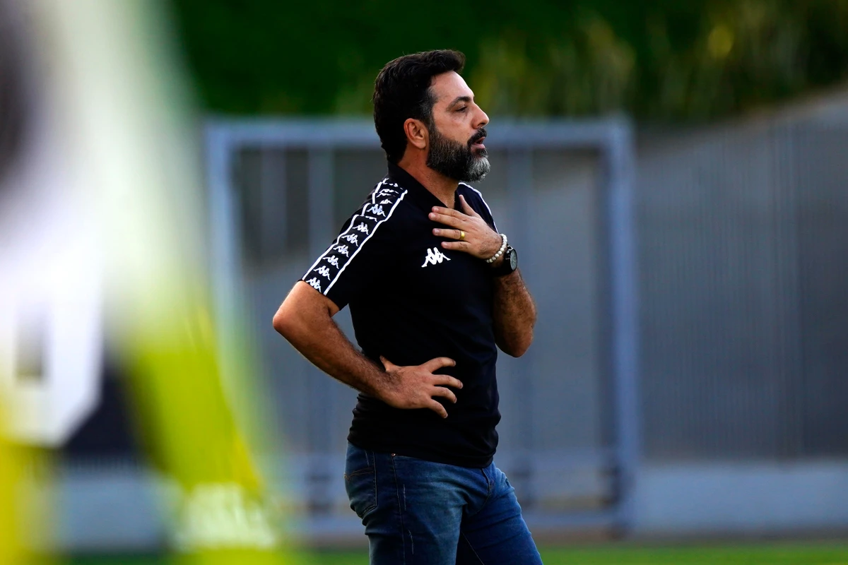 Rio Branco 2 x 2 Desportiva no Kleber Andrade por Fernando Madeira