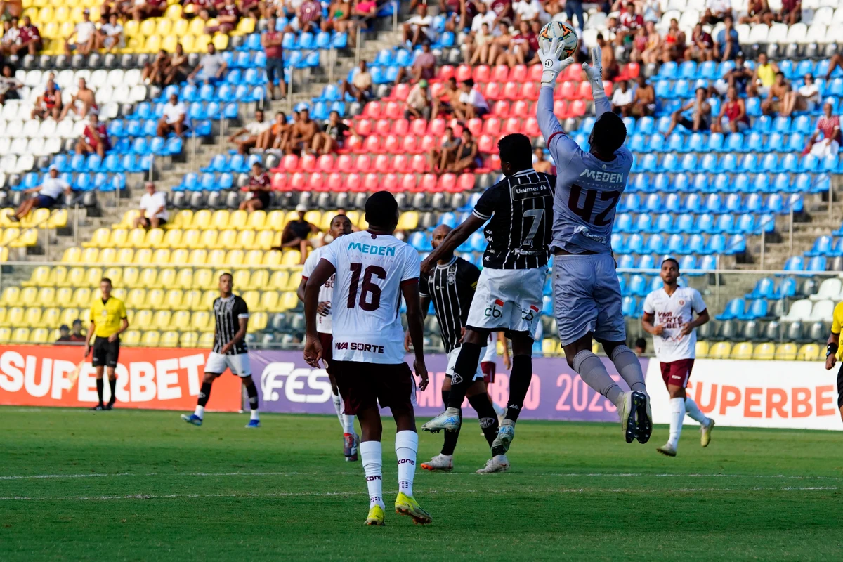 Rio Branco 2 x 2 Desportiva no Kleber Andrade por Fernando Madeira