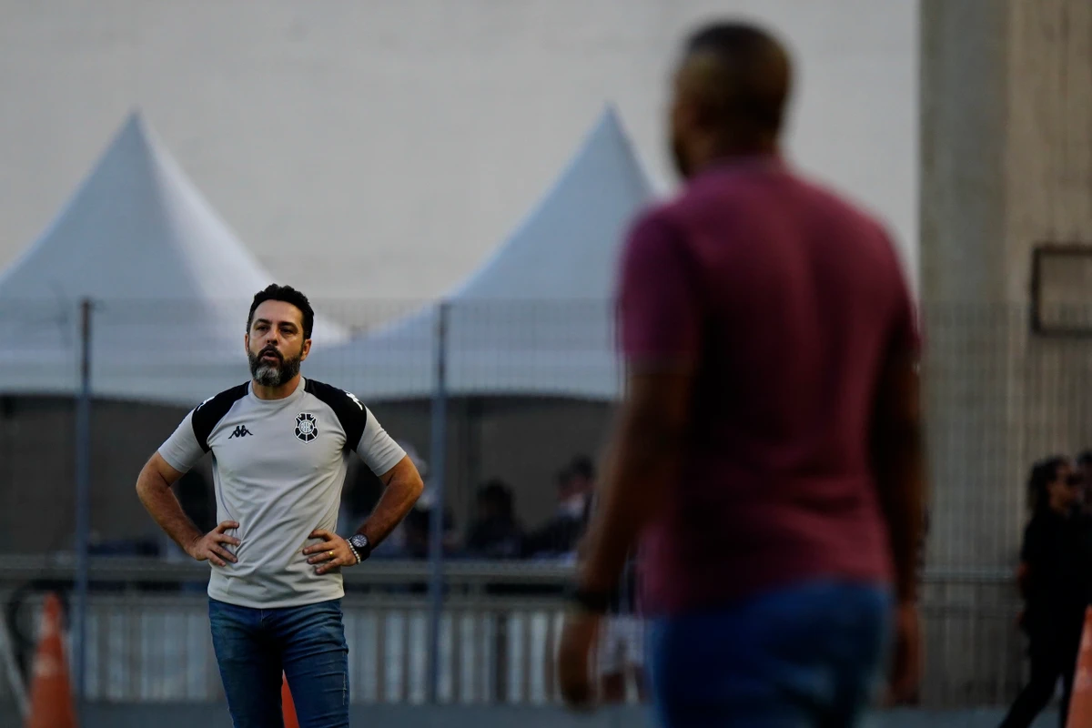 Rio Branco 2 x 2 Desportiva no Kleber Andrade por Fernando Madeira