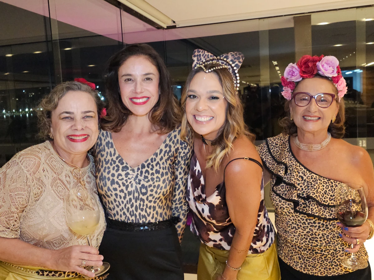 Marli Leite, Izabel Braga, Andréia Lopes e Nazaré Neves