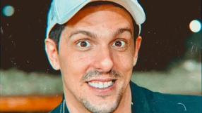 O ator e comediante Rafael Infante desembarca no ES