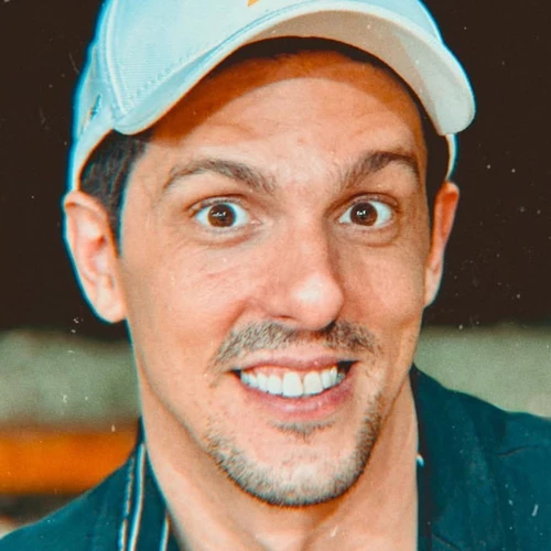 O ator e comediante Rafael Infante desembarca no ES