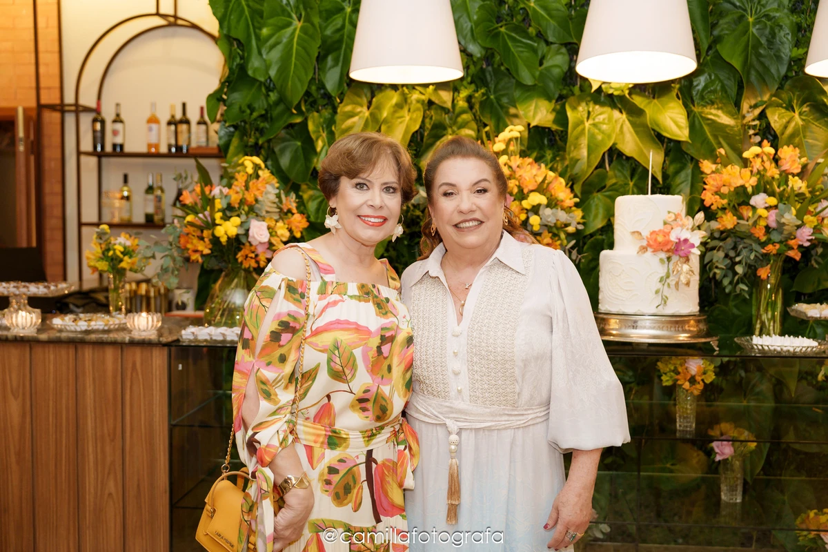 Sonia Abelha e Yedda Tavares 