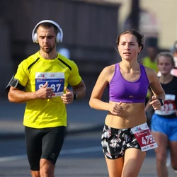 Evento une corrida de rua e mobilização pela segurança no trânsito no Dia D do Maio Amarelo, com percursos pelo Centro Histórico de Vitória