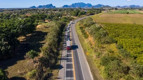 BR 101 é uma das principais vias logísticas e turísticas do Espírito Santo