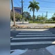 Imagem - Obra interrompe faixa e faz ciclistas passarem pelo meio da rua em Vitória