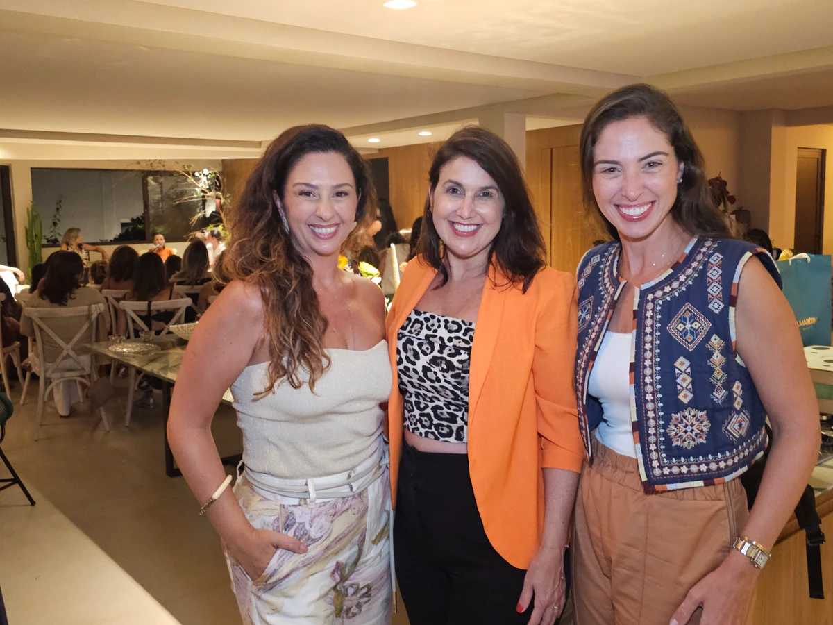  Marianne Assbu, Renata Rasseli e Maria Elisa Assbu