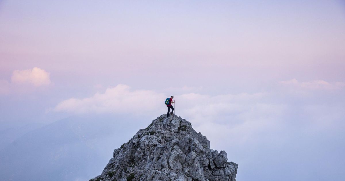 Qual a diferença entre solidão e solitude? E por que ficar sozinho pode ...