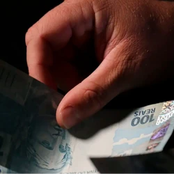 Até agora, apenas dívidas na mesma instituição podiam ser trocadas; programa oferece juros mais baixos a trabalhadores com carteira assinada
