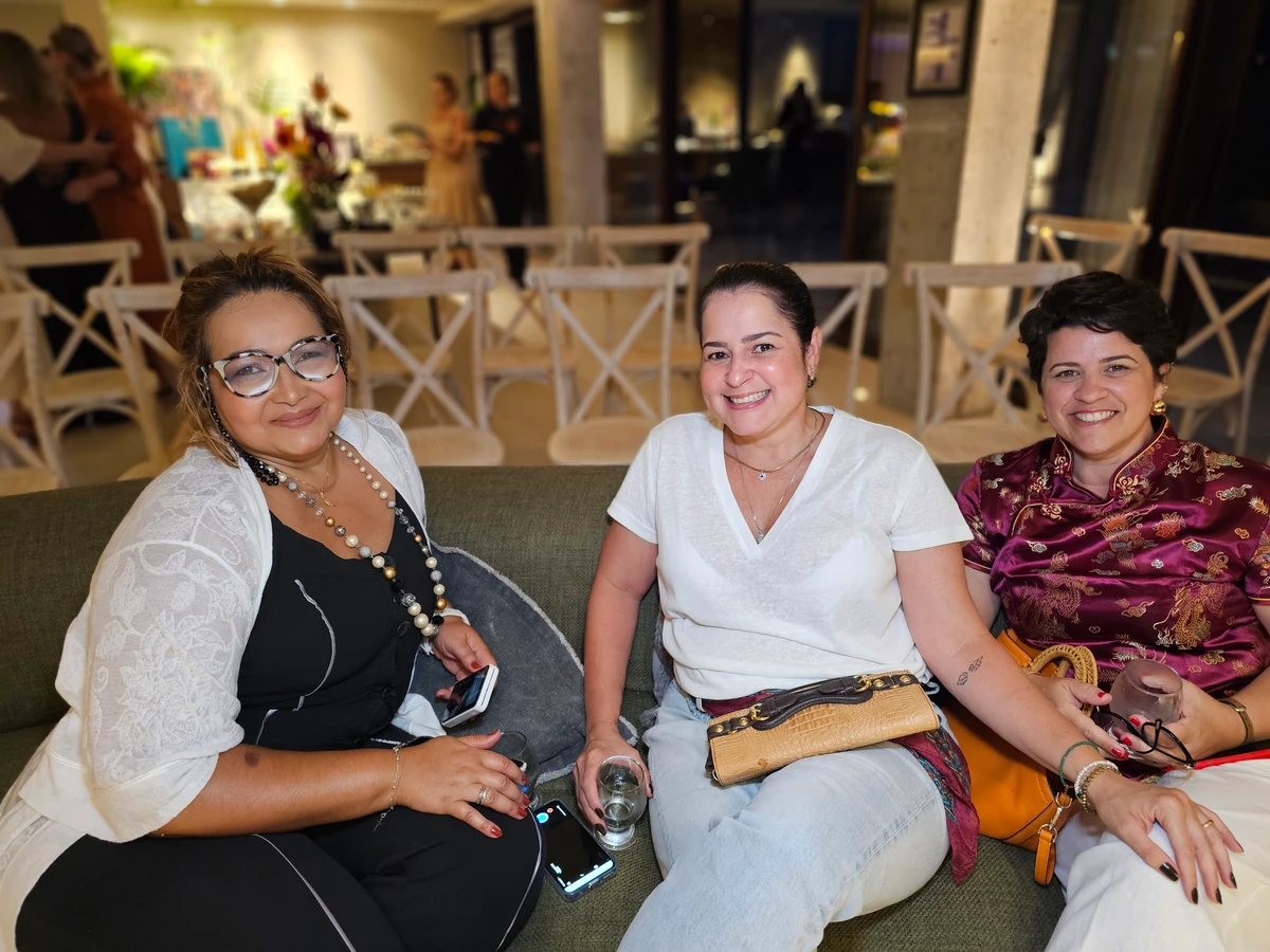 Daise Fernandes , Fabricia Baiocco, Ingrid Thebaldi