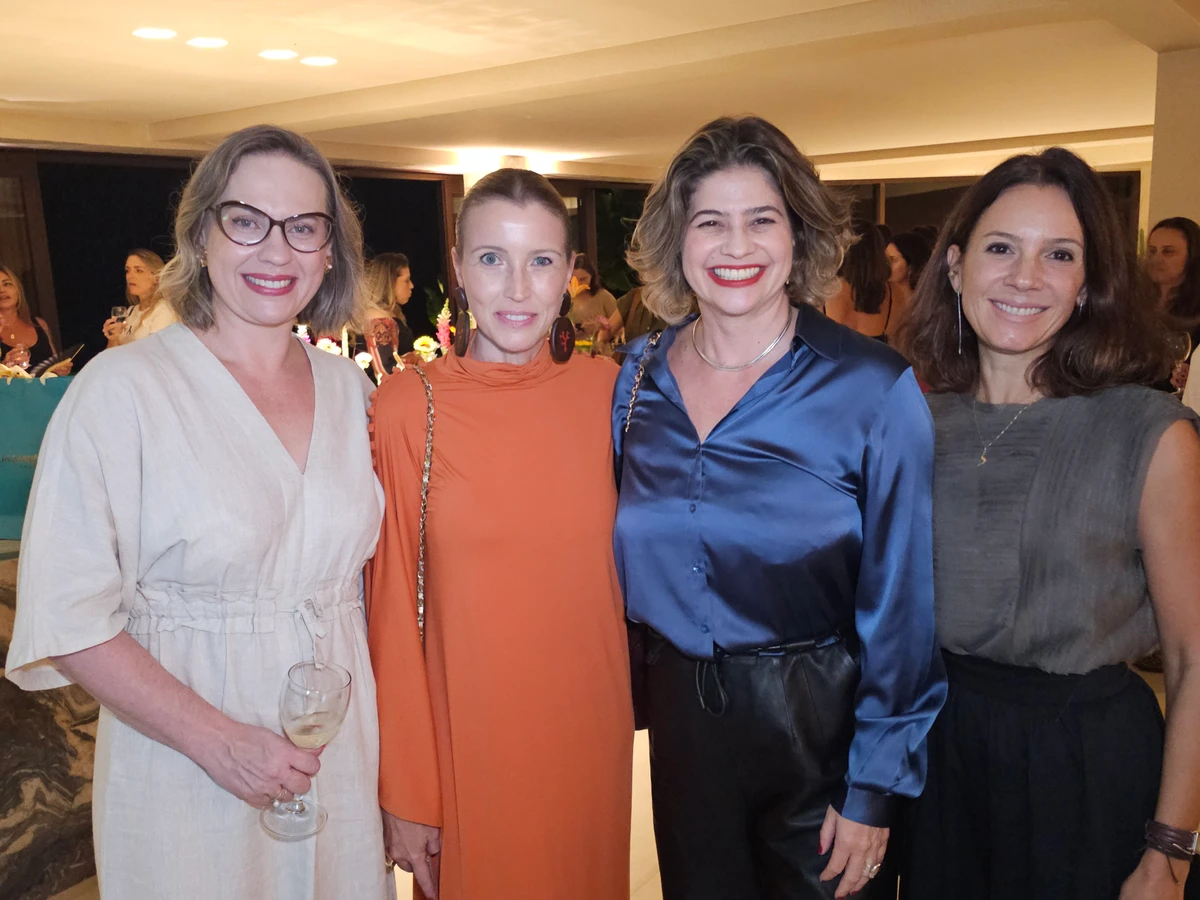 Jaqueline Stockl, Alda Libardi, Liliana Nobrega e Licia  Colodeti
