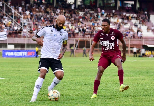 Confira as fotos do confronto entre Desportiva e Rio Branco no Araripe  por Carlos Alberto Silva