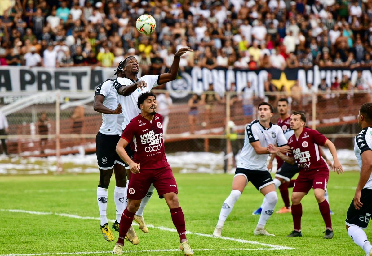 Rio Branco vence a Desportiva no Engenheiro Araripe e avança à final do Capixabão 2025 por Carlos Alberto Silva