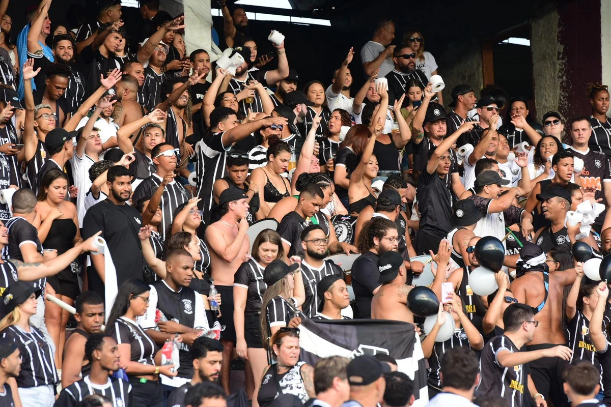 Rio Branco vence a Desportiva no Engenheiro Araripe e avança à final do Capixabão 2025 por Carlos Alberto Silva