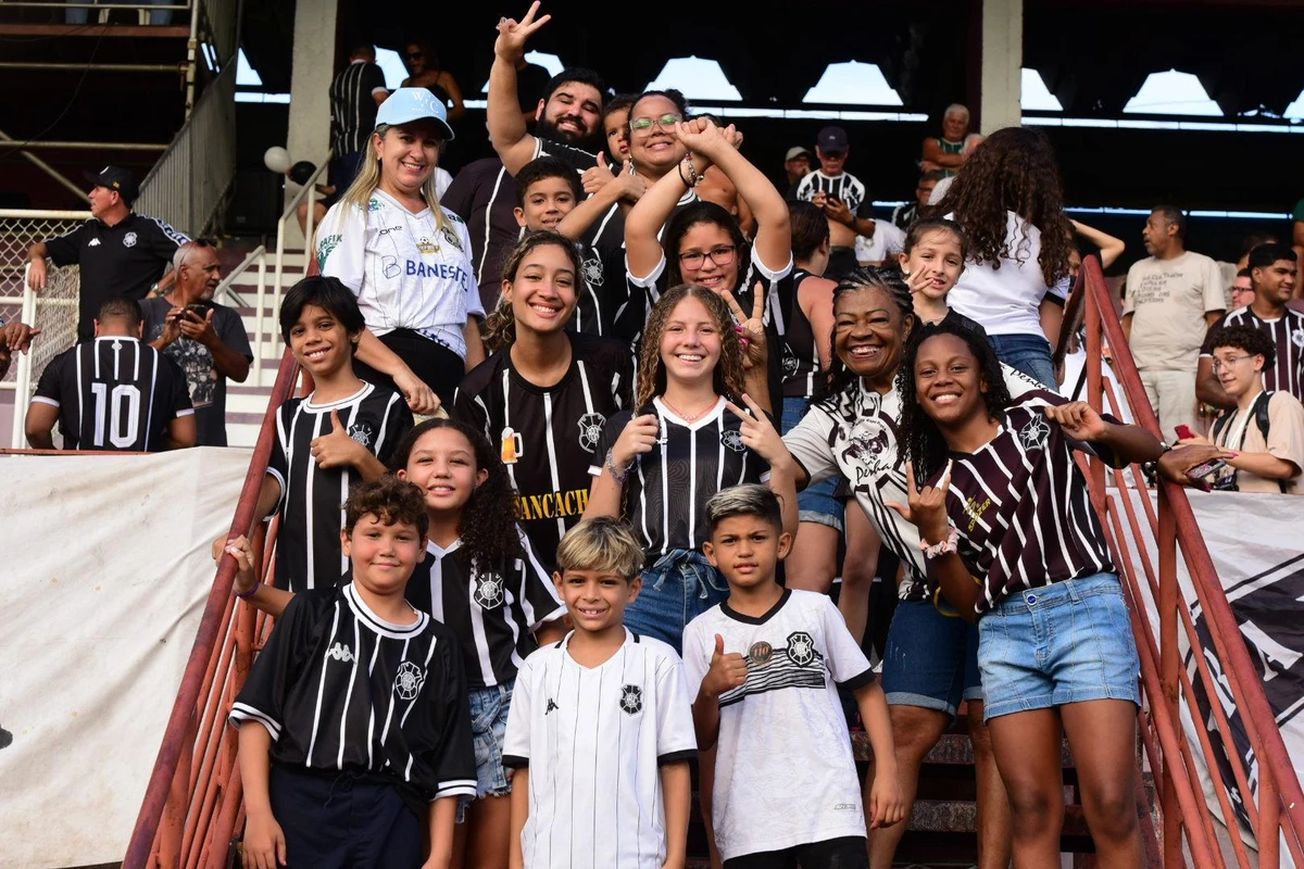Rio Branco vence a Desportiva no Engenheiro Araripe e avança à final do Capixabão 2025 por Carlos Alberto Silva