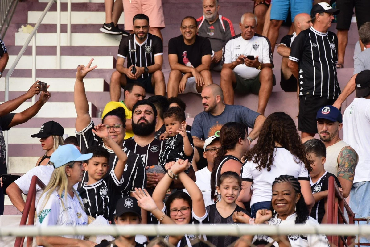 Rio Branco vence a Desportiva no Engenheiro Araripe e avança à final do Capixabão 2025 por Carlos Alberto Silva