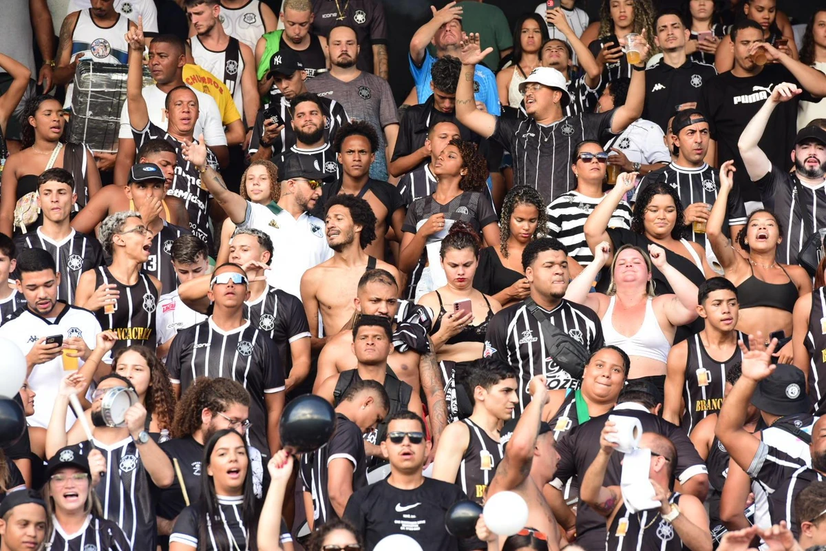Rio Branco vence a Desportiva no Engenheiro Araripe e avança à final do Capixabão 2025 por Carlos Alberto Silva