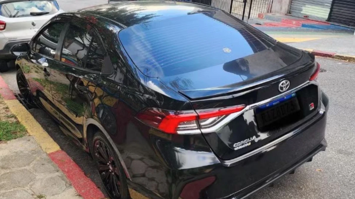 Carro apreendido em operação da Polícia Federal no Rio de Janeiro e Espírito Santo