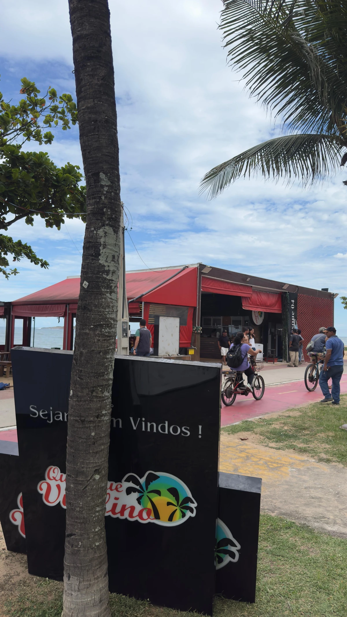 Quiosque do Vitalino, em Vila Velha, volta a ser fechado após prefeitura conseguir nova decisão judicial por Karla Rodrigues/Leitor