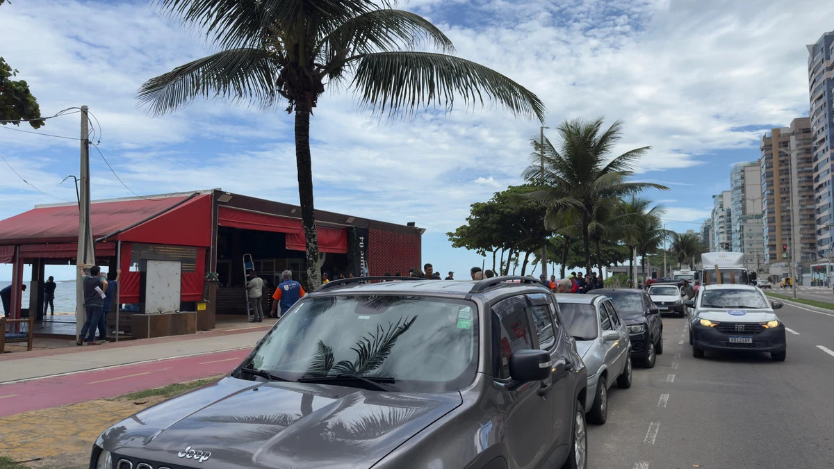 Quiosque do Vitalino, em Vila Velha, volta a ser fechado após prefeitura conseguir nova decisão judicial por Karla Rodrigues/Leitor