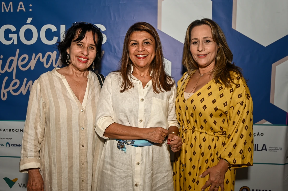 Sirlane Fernandes, Cristal Carvalho Marilda Simões