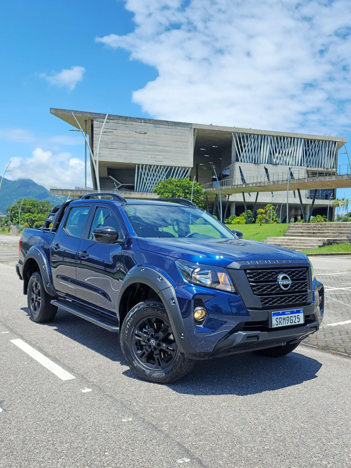  Nissan Frontier Attack