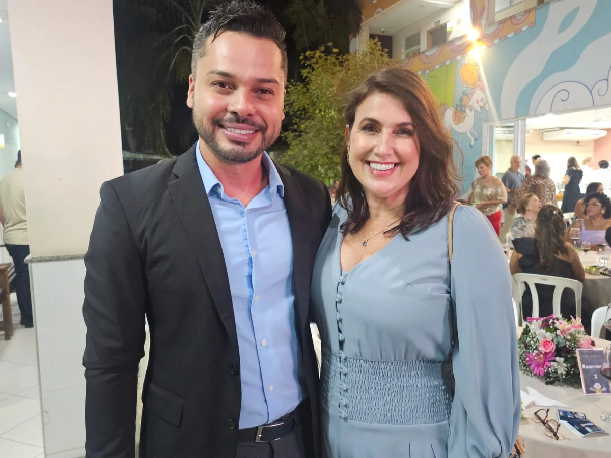 Brunno Costa e Renata Rasseli