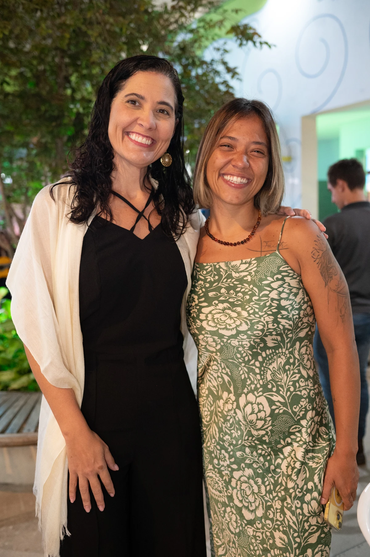 Juliana Roshner e Jessica Roshner