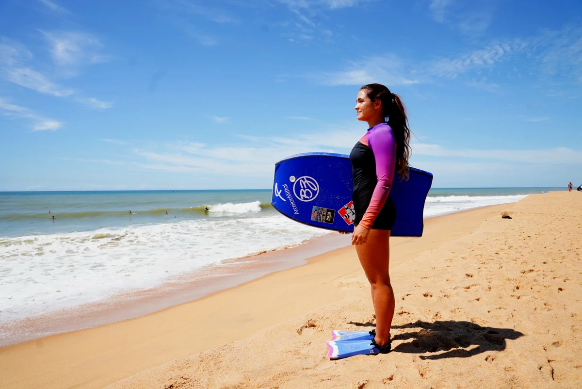Sentindo na pele: conhecendo o bodyboarding com as melhores do mundo