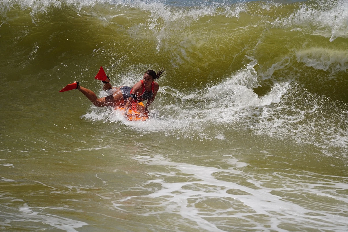 Sentindo na pele: conhecendo o bodyboarding com as melhores do mundo por Fernando Madeira