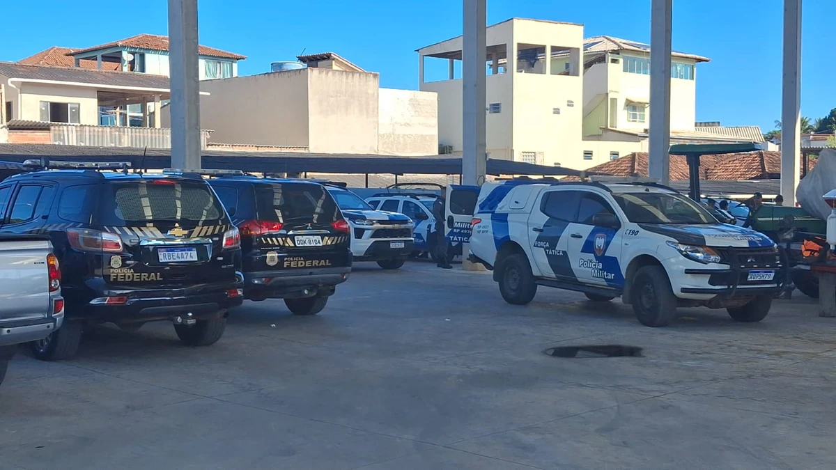 Cerca de uma tonelada de cocaína é apreendida em Guarapari.  por Any Cometti