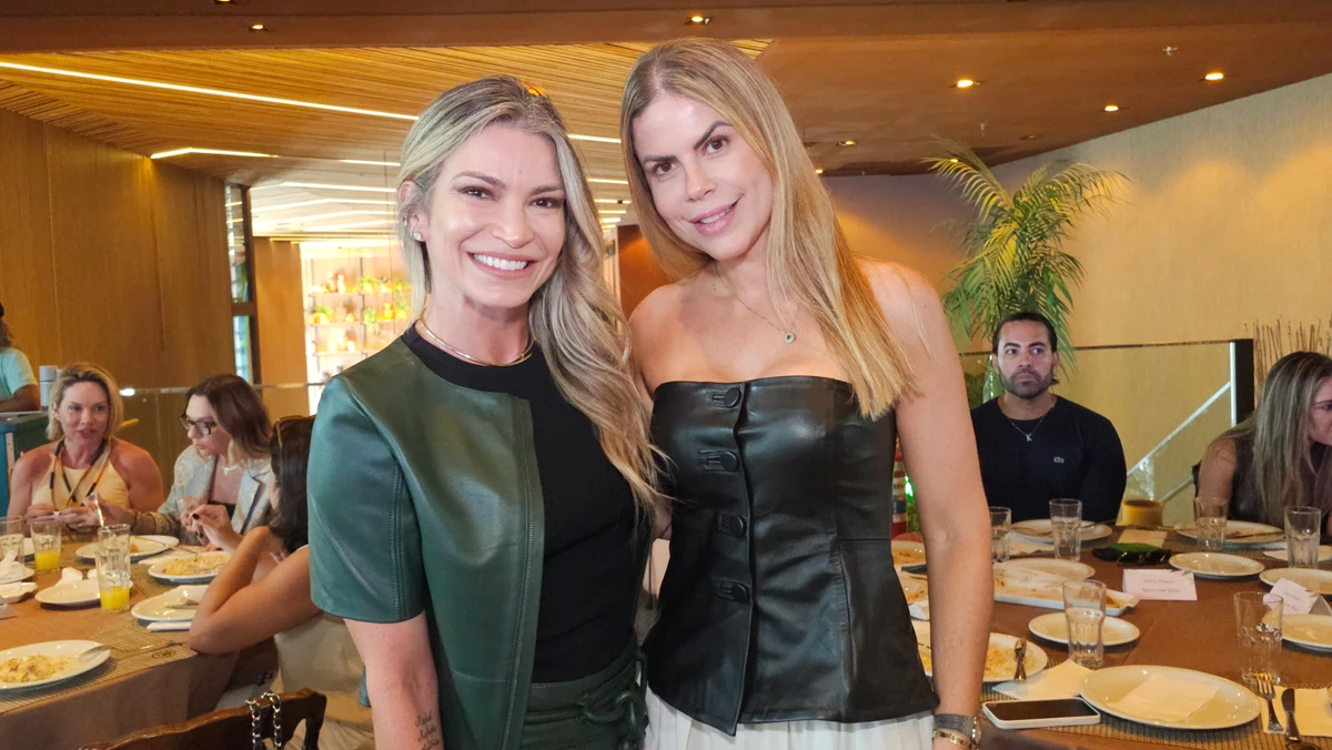 Renata França e Annelise Lima
