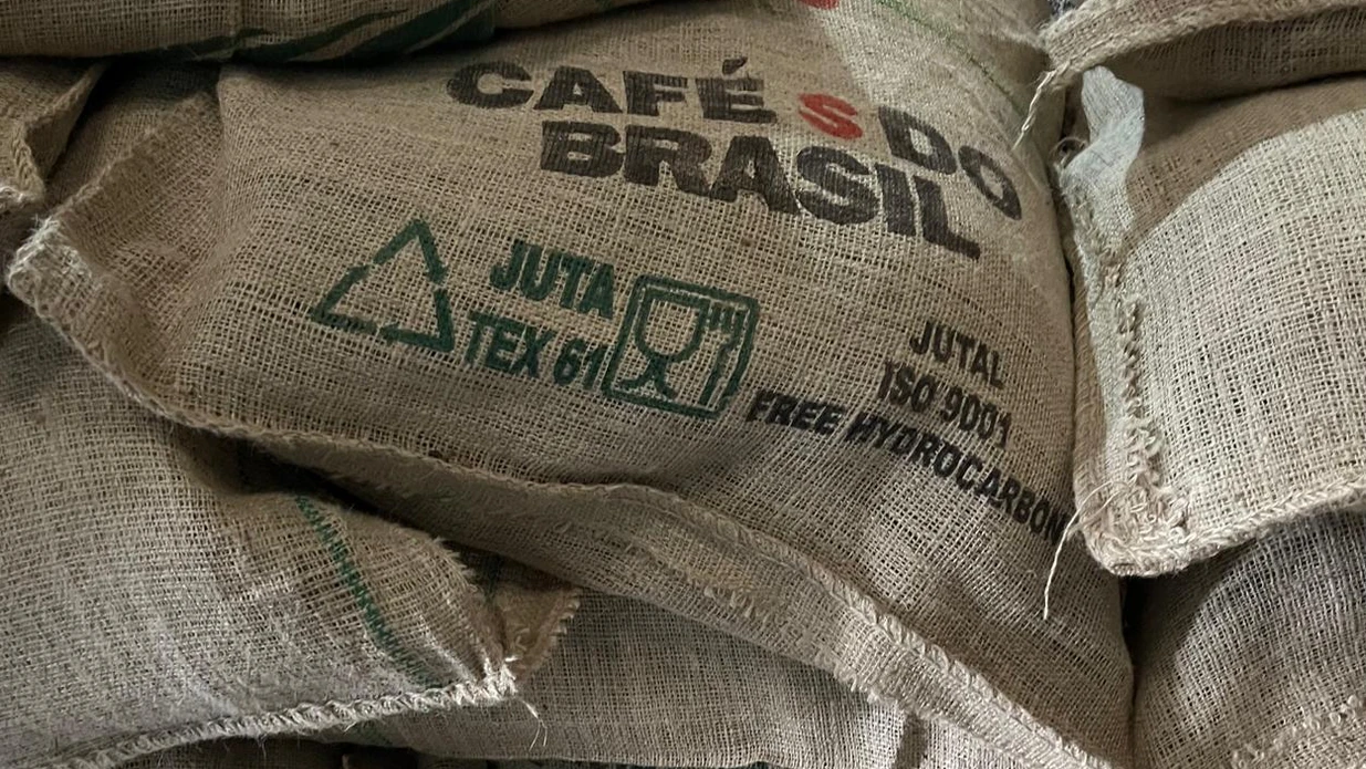Presidente dos Estados Unidos publicou decreto que possibilita isenção de tarifas para artigos que não são produzidos nos EUA, mas é preciso haver acordo entre países