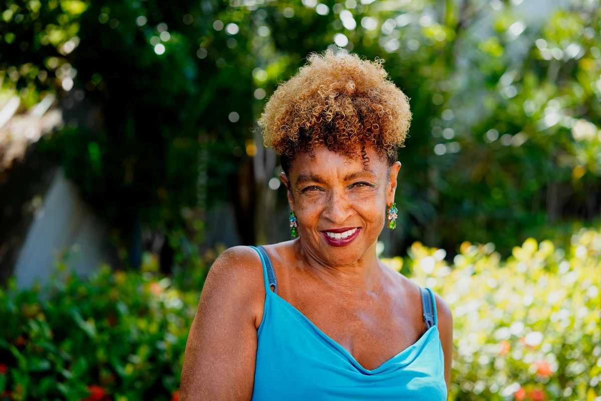 Elisa Lucinda é atriz, poetisa, escritora e cantora