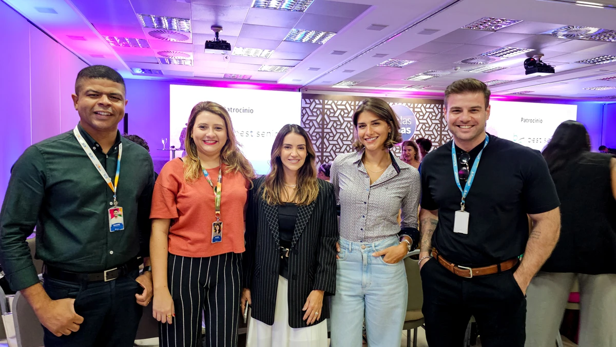 Giliard Ferreira, Carol Lima, Alline Zanoni, Bela de Sá e Guilherme Marchetti 