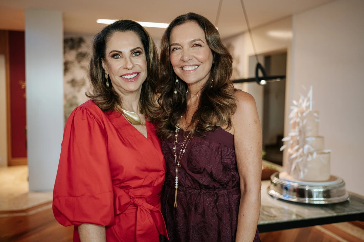 Glaucia Baião e Fernanda Serrão Coser