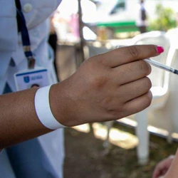 Nonavalente está disponível desde 2023 no Brasil; SUS ainda aplica a quadrivalente
